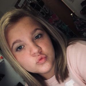 Meet your Posher, Kaylin